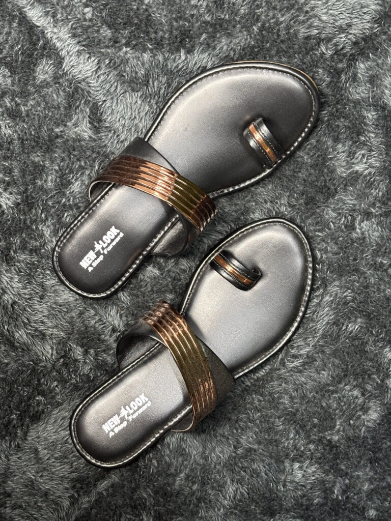 Black and Bronze Toe-Ring Flats for Women – Stylish and Comfortable Footwear