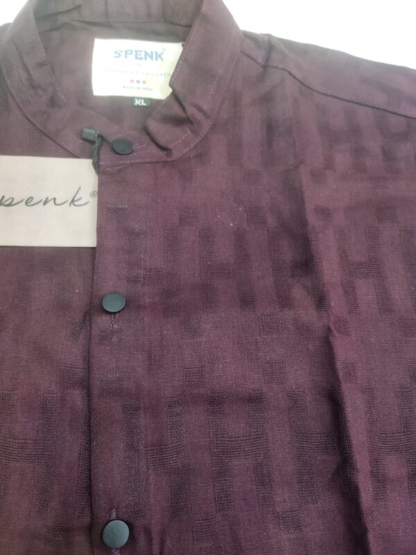 Men's Maroon Textured Mandarin Collar Shirt – Size XL | Spenk